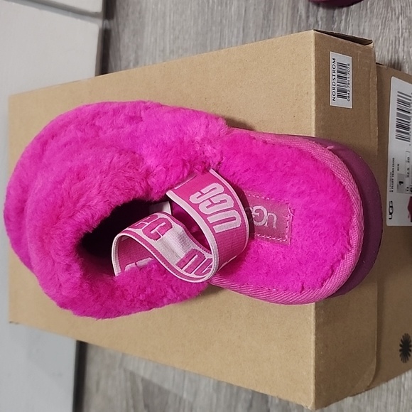 Ugg Clog FLuff - Picture 2 of 4